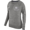 New York Yankees Women's Vintage Sweatshirt - Heathered Gray